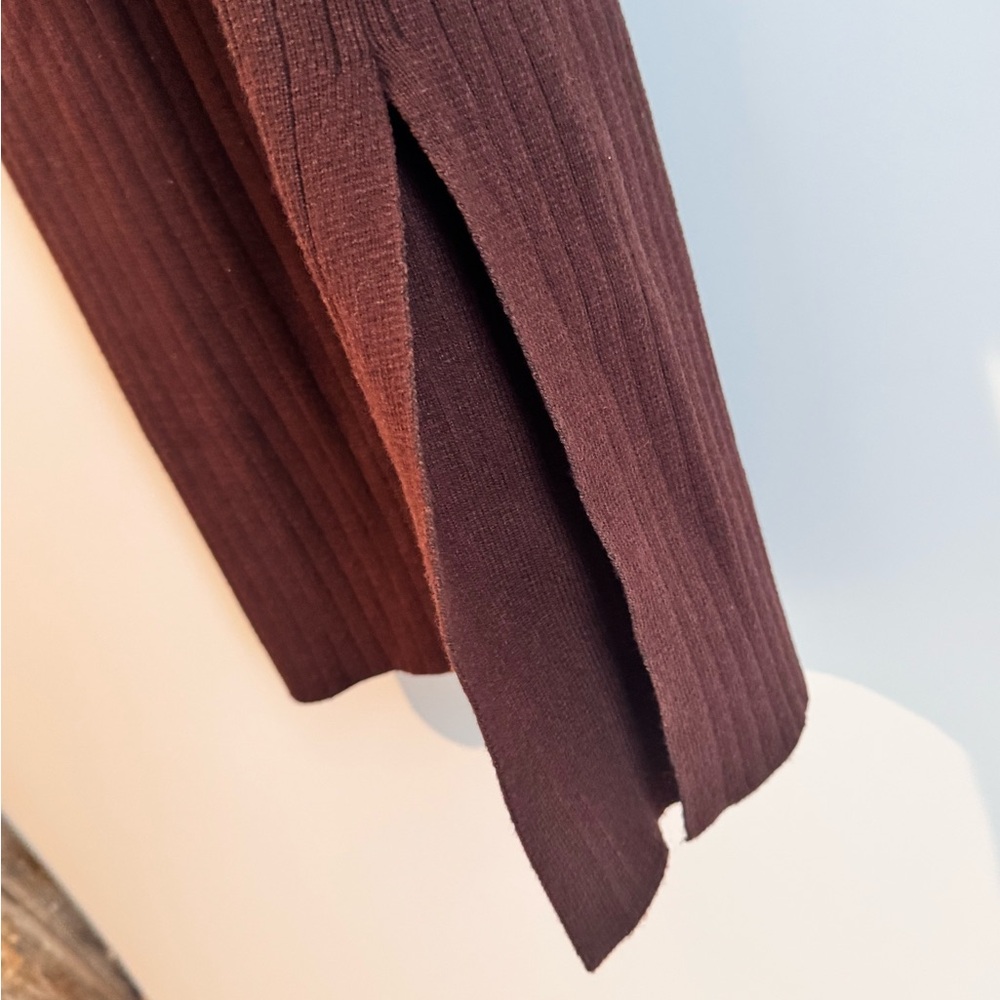 Ribbed Knit Brown Midi Skirt - Picture 3 of 5